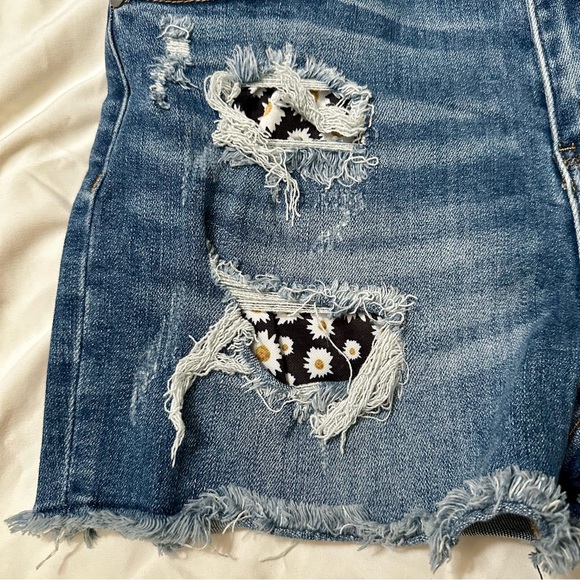 Judy Blue Distressed Blue Jean Shorts with Floral Print Patches - Picture 2 of 6